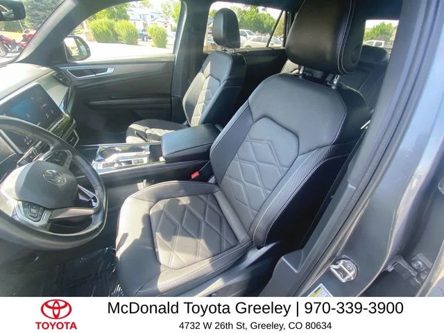 Used 2024 Gray Volkswagen 2.0T SE w/Technology image 11