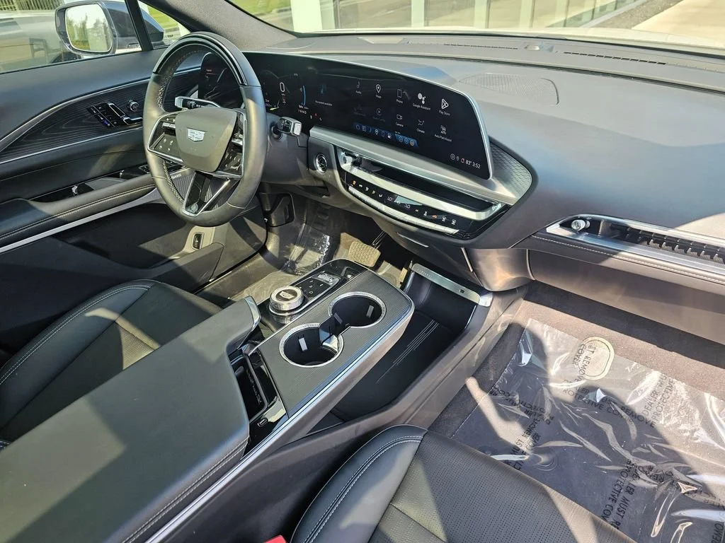 Used 2024 Crystal White Tricoat Cadillac Sport 2 image 10