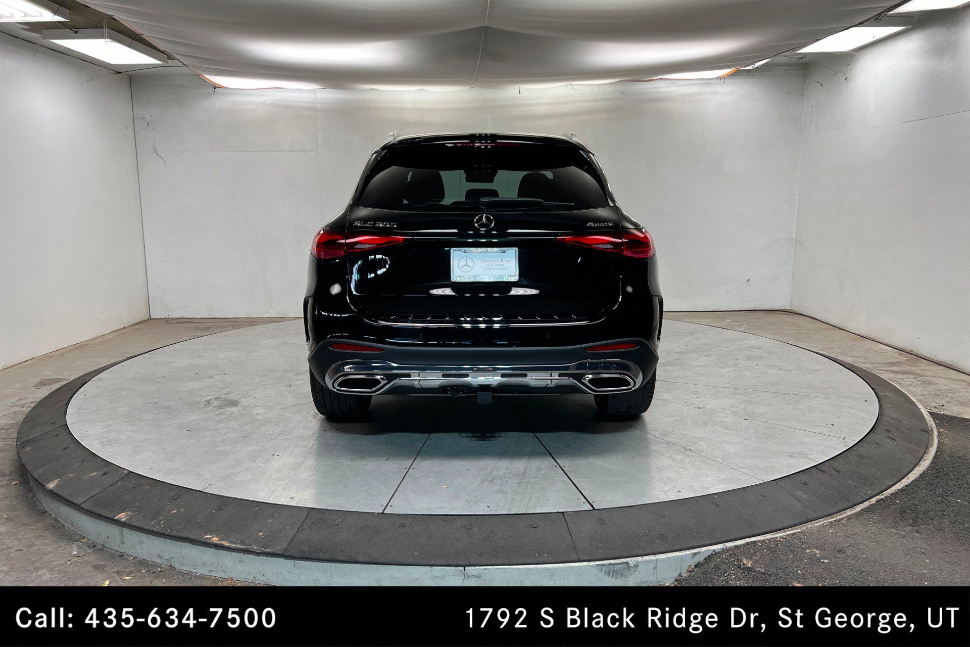 Used 2026 Black Mercedes-Benz GLC 300 image 5