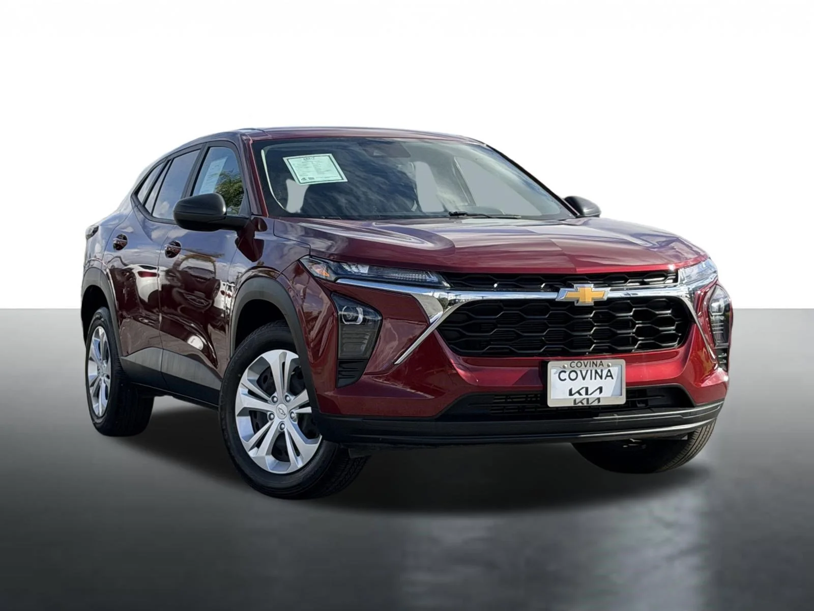 2024 Chevrolet Trax LS's photo