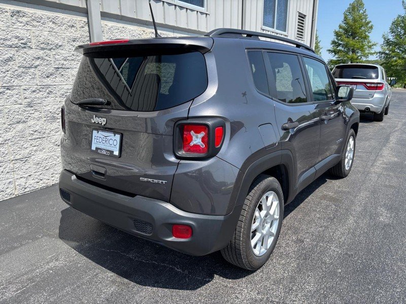 Used 2020 Granite Crystal Metallic Clearcoat Jeep Sport FWD image 3