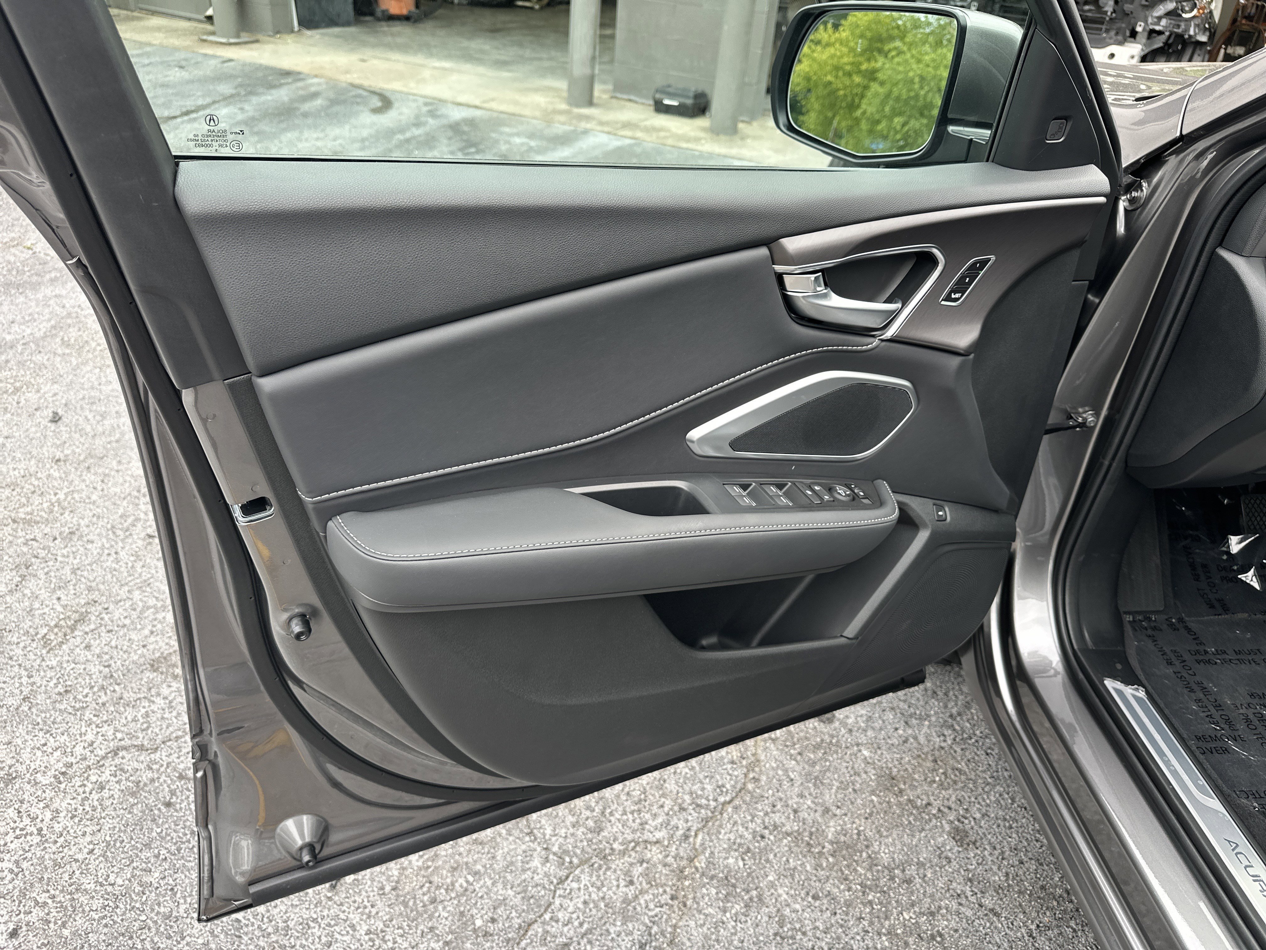New 2026 Liquid Carbon Metallic Acura  image 10