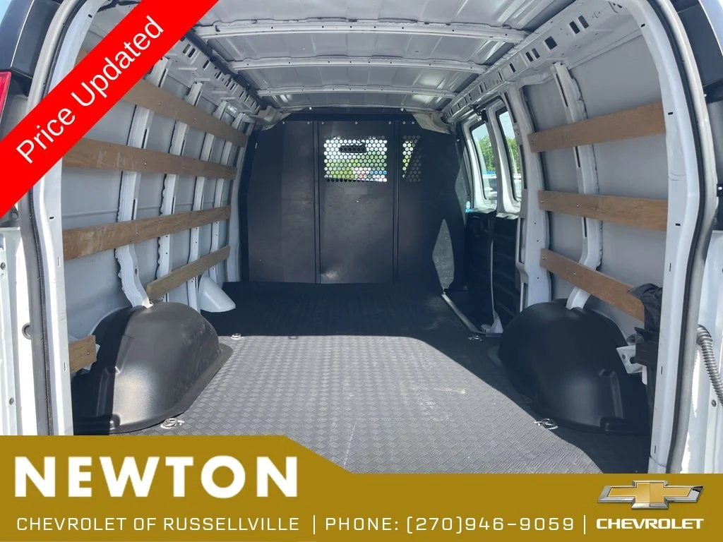 Certified Used 2024 Summit White Chevrolet Work Van image 24