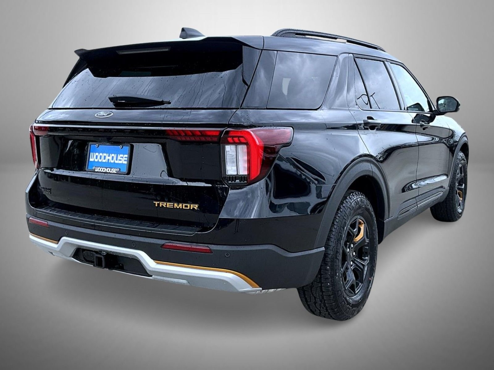 New 2026 Agate Black Metallic Ford Tremor image 5