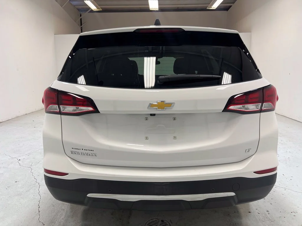 Used 2022 White Chevrolet LT image 10