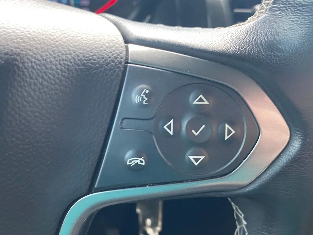 Used 2019 Red Chevrolet LS image 26