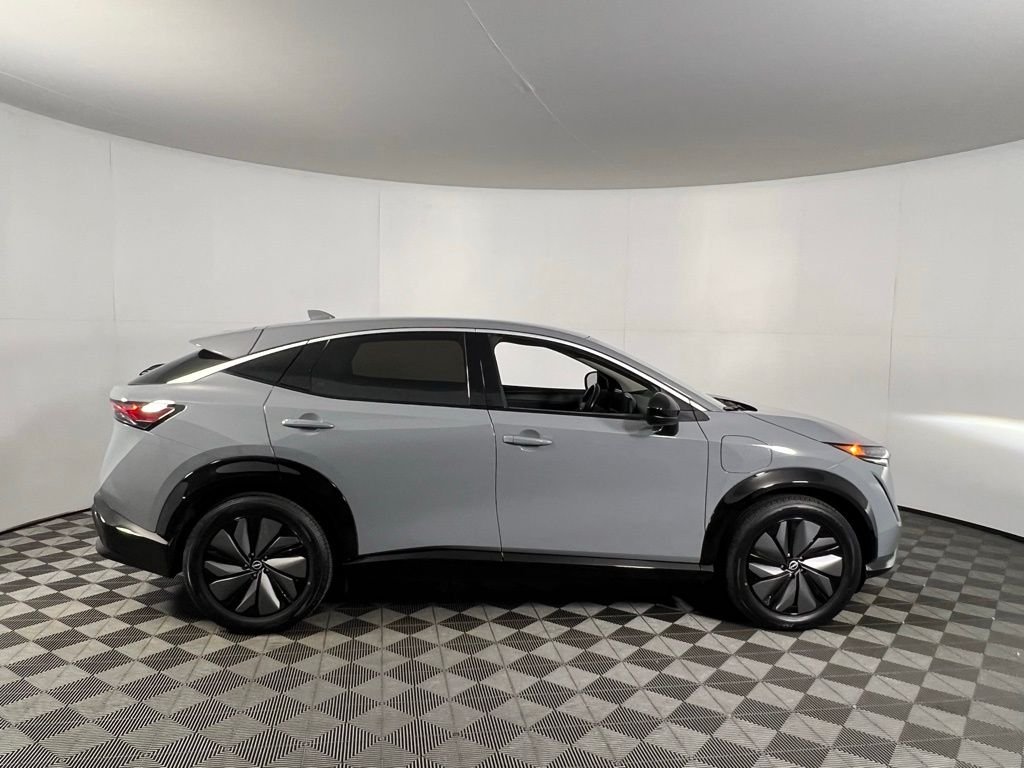 2024 Nissan ARIYA Engage Evolve+ Empower photo 2