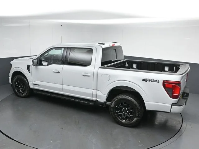 Certified Used 2024 Avalanche Ford XLT image 49