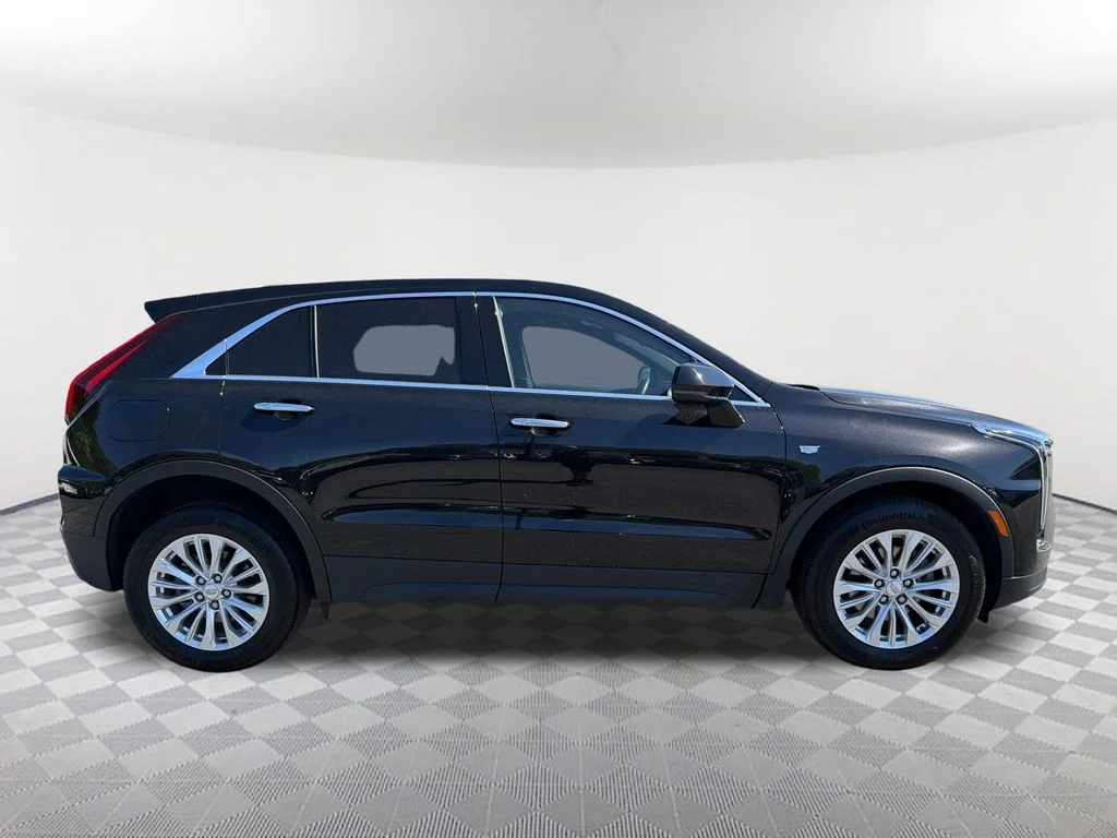 Used 2024 Black Cadillac Luxury image 4