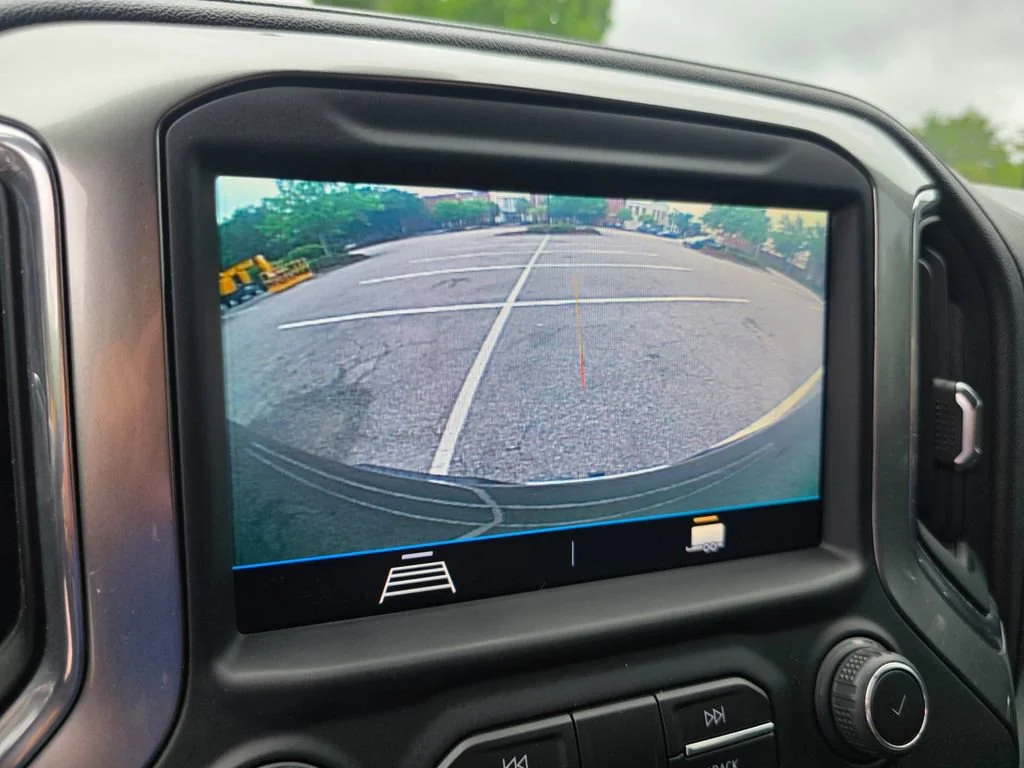 Used 2020 BLACK Chevrolet LT image 19