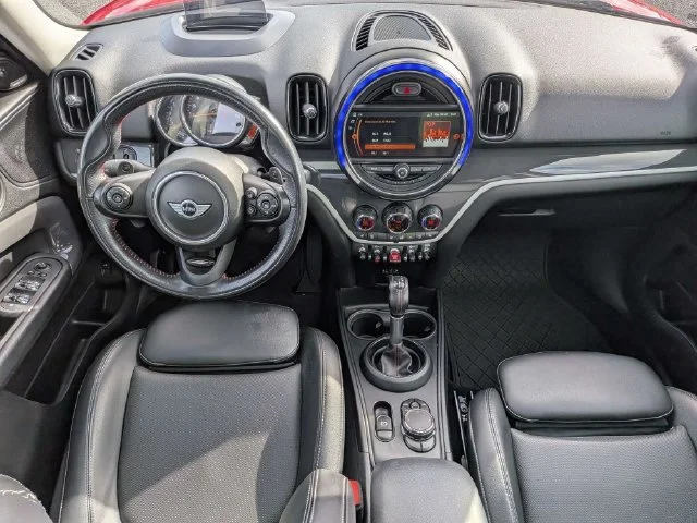 Used 2018 Red MINI Cooper S image 16