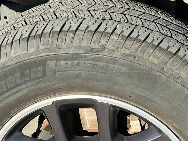 Used 2023 Gray Jeep Overland image 5