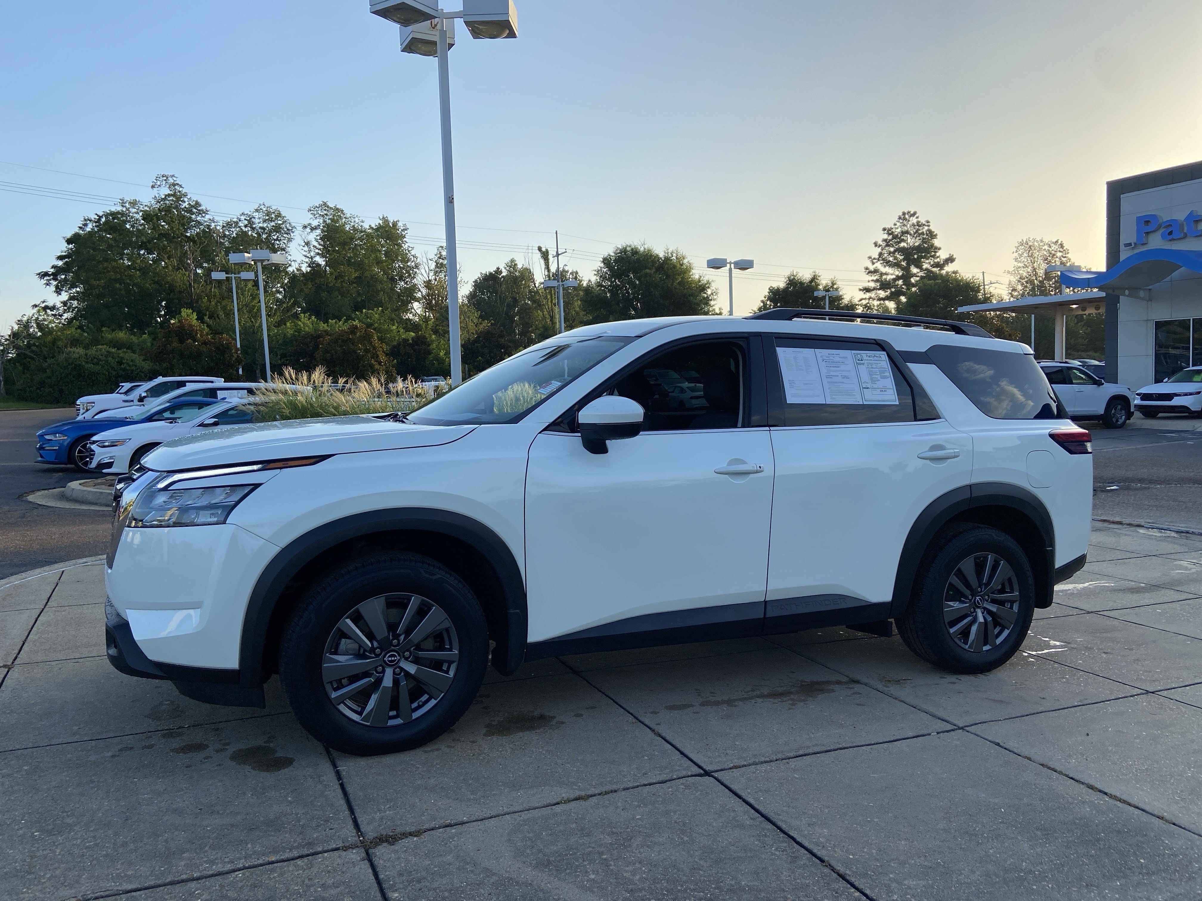 Used 2024 Pearl White Tricoat Nissan SV image 7