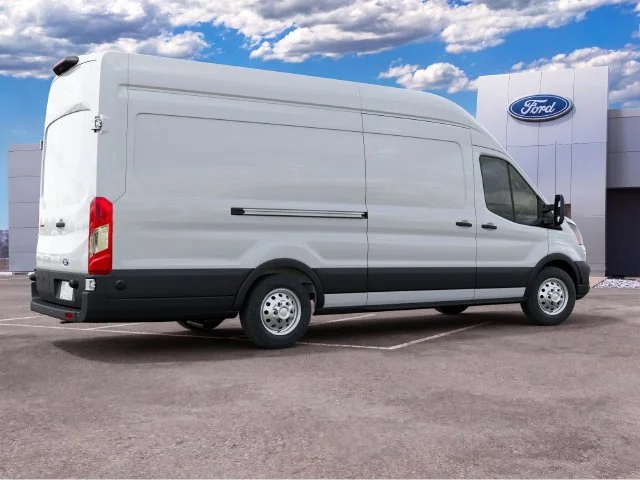 New 2027 White Ford Base image 6