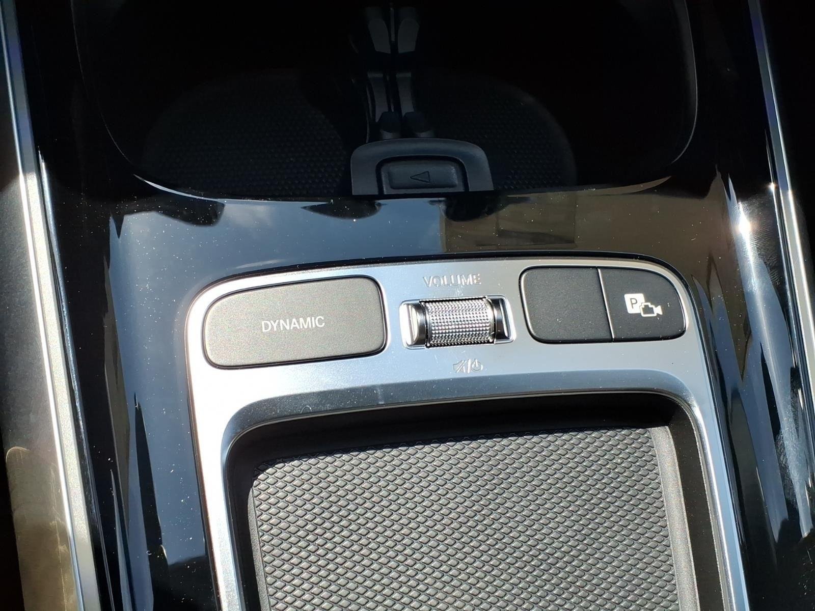 New 2026 Mountain Grey Metallic Mercedes-Benz GLA 250 image 32
