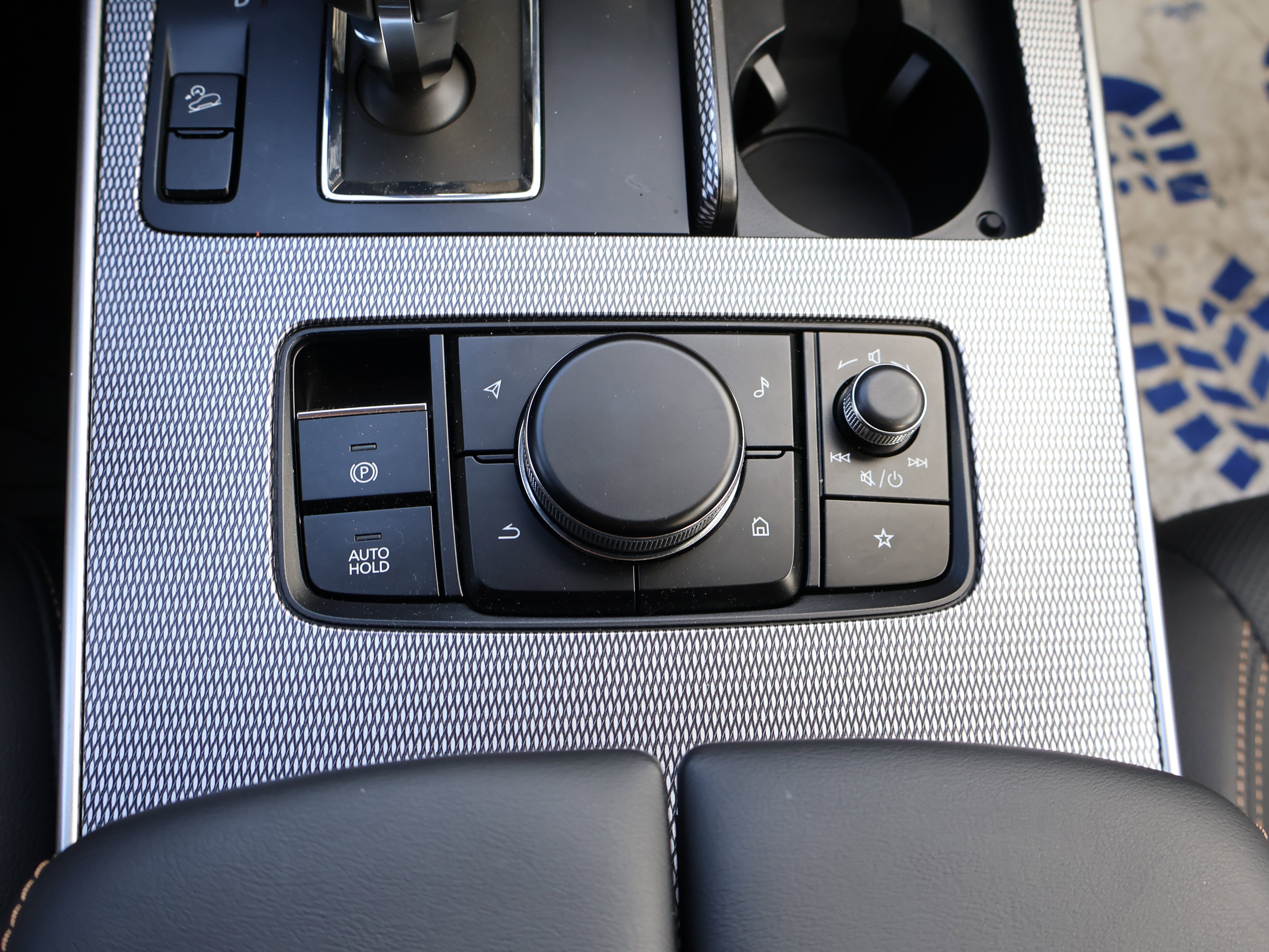 2025 Mazda CX-70 Premium Package - Photo 33