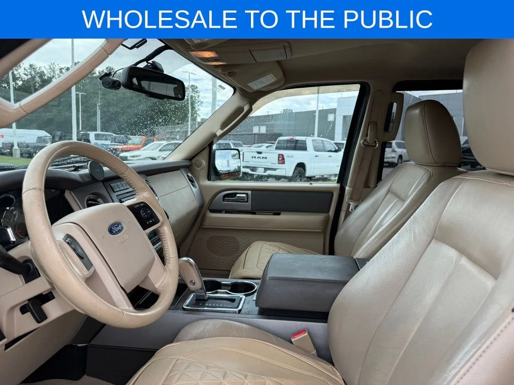 Used 2012 Blue Ford XLT image 4