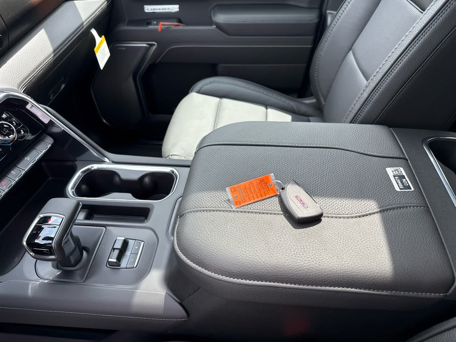2026 GMC Sierra 1500 Denali - Photo 19