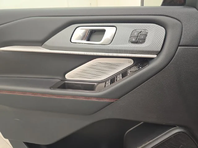 New 2026 Agate Black Metallic Ford ST image 44