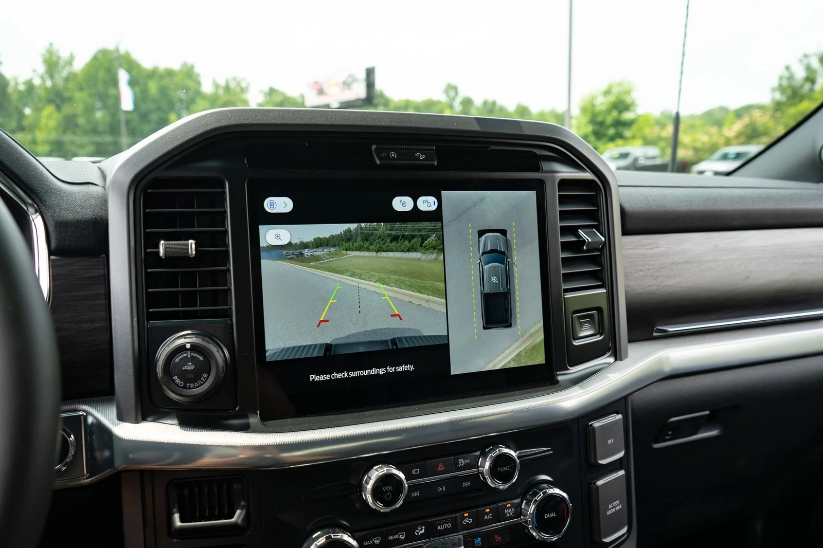 New 2026 Carbonized Gray Metallic Ford Lariat® image 24
