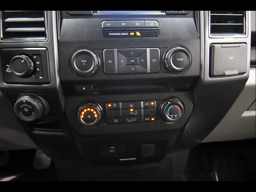 2018 Ford F-150 XLT - Photo 23