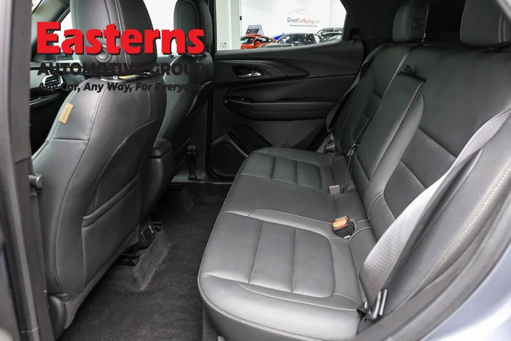 Used 2021 Gray Chevrolet ACTIV image 21