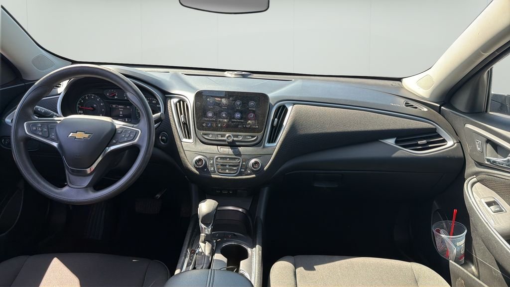 Used 2024 White Chevrolet LT image 11