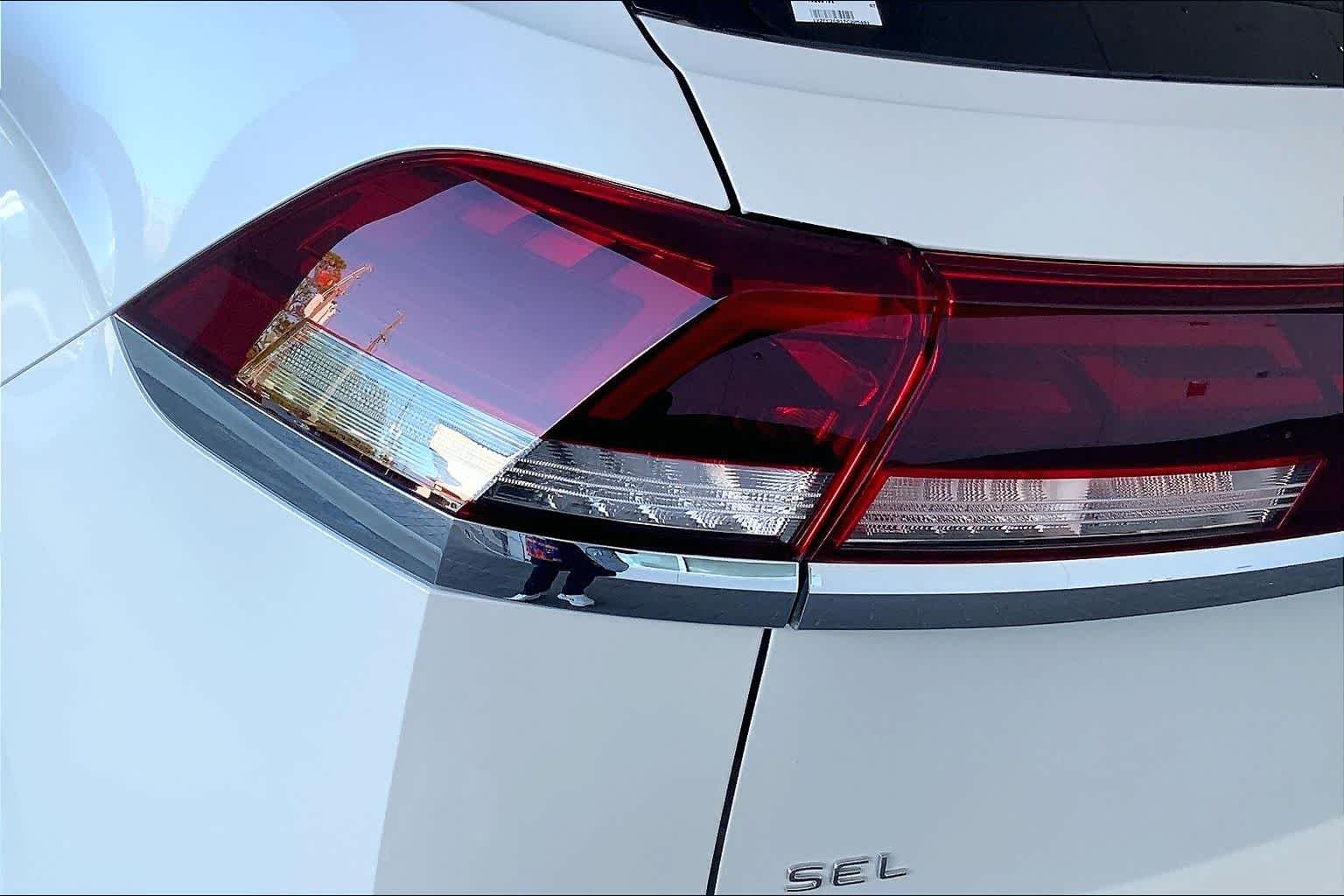 2026 Volkswagen Atlas Cross Sport SEL Premium R-LINE - Photo 14