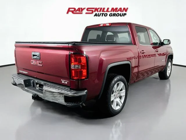 Used 2014 Red GMC SLE image 6