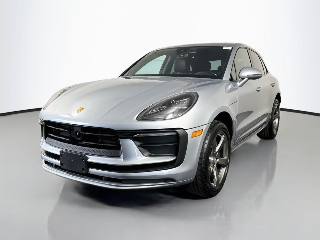 Used 2023 Dolomite Silver Metallic Porsche Base image 3