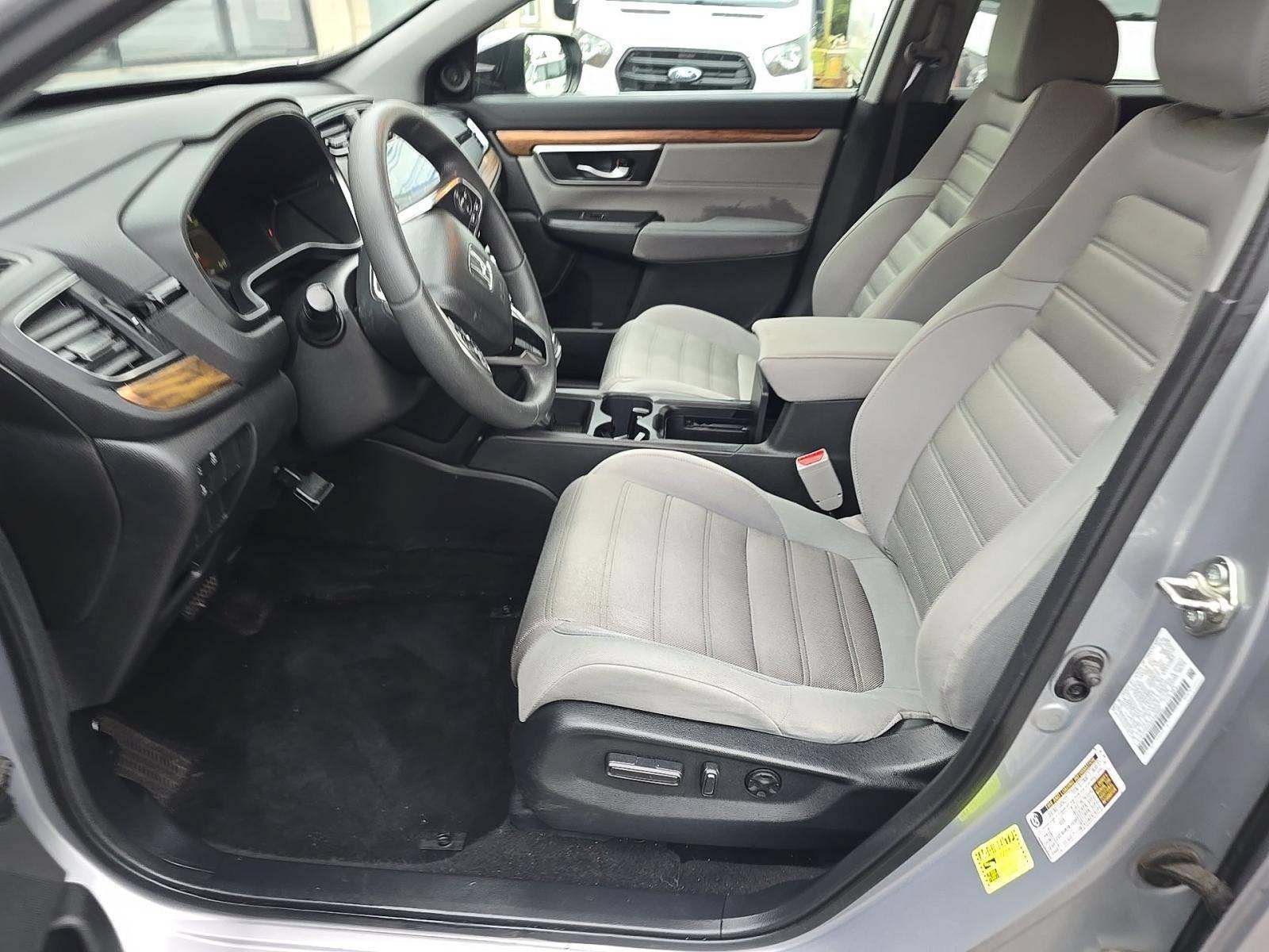 Used 2018 Lunar Silver Metallic Honda EX image 5