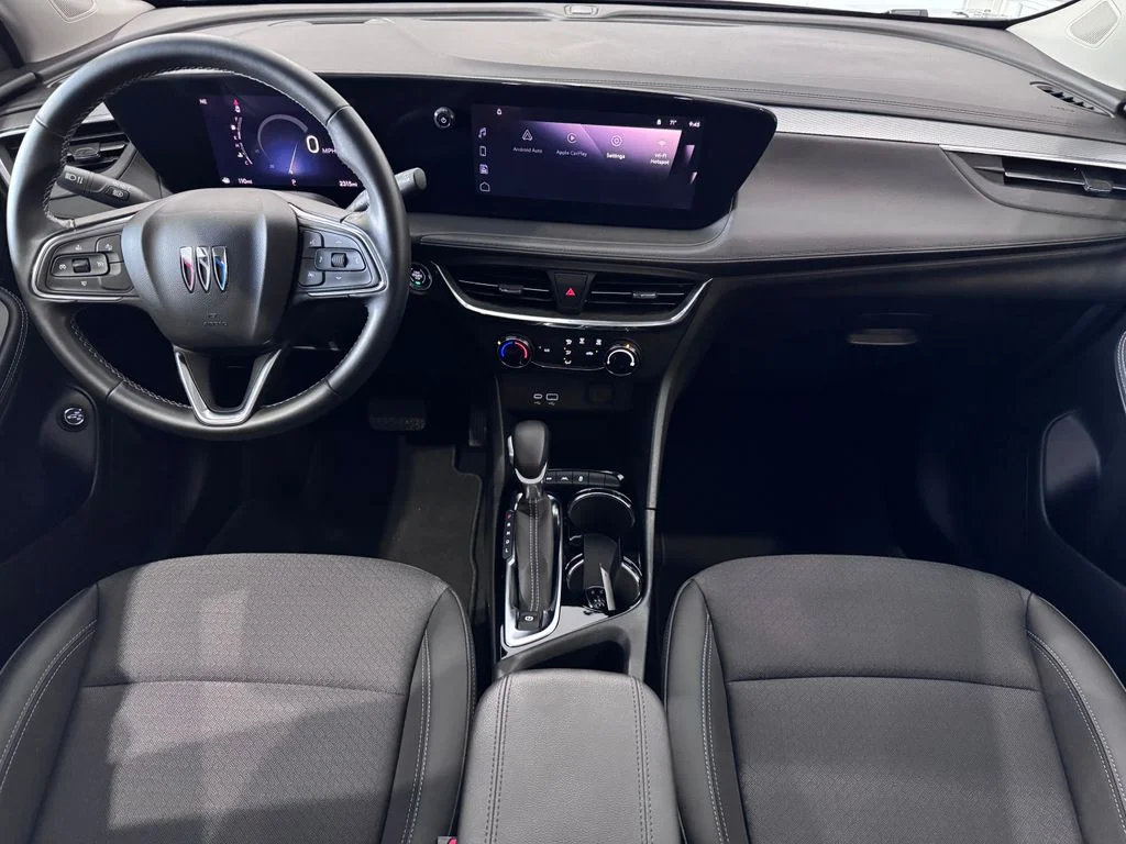 Certified Used 2025  Buick Preferred image 11
