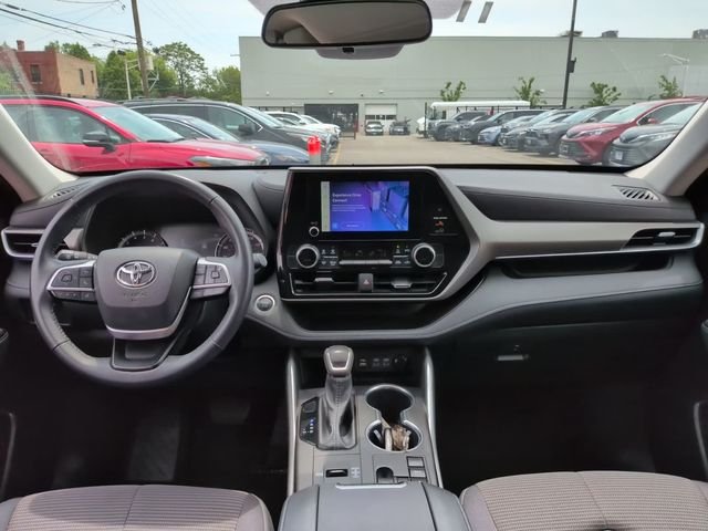 Certified Used 2025 Black Toyota LE image 12
