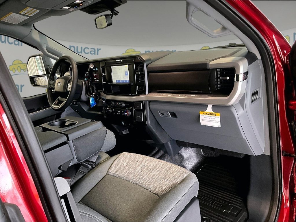 New 2027 Ruby Red Metallic Ford XLT image 10