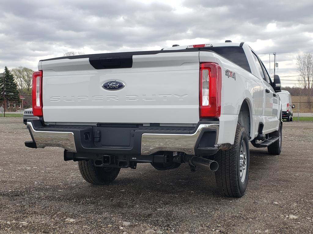 New 2026 Oxford White Ford F-250® XL image 3