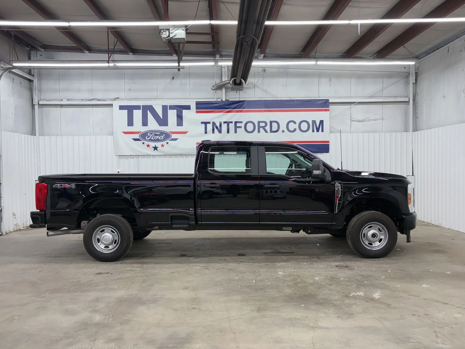 2026 Ford F-350 XL 4x4 Crew Cab 8' Box SRW's photo
