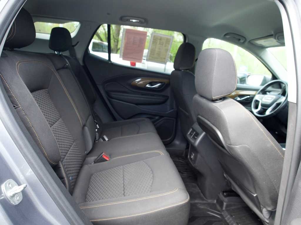 Used 2021 Satin Steel Metallic GMC SLE image 25
