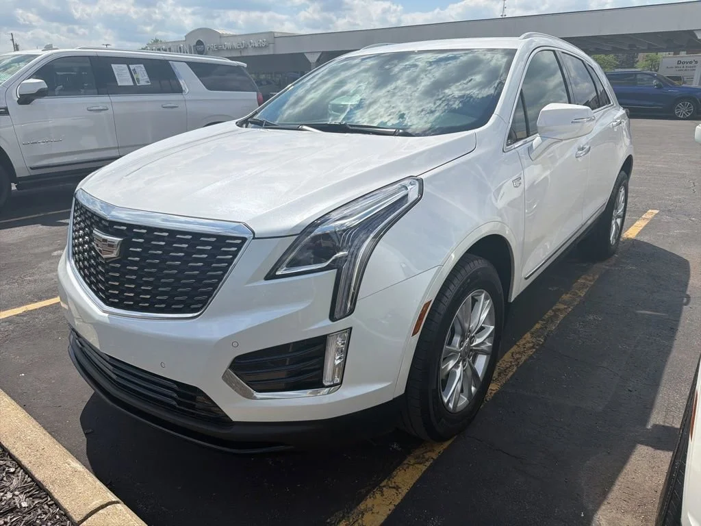 2024 Cadillac XT5 AWD Luxury's photo
