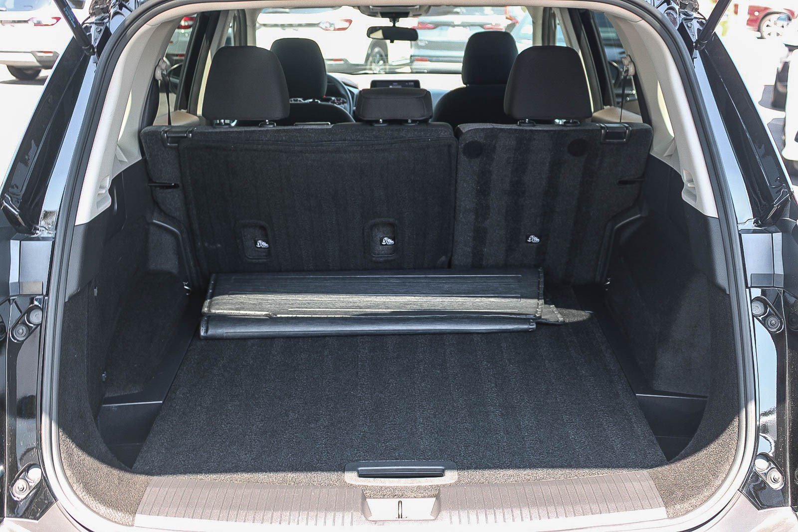 Used 2023 Super Black Nissan SV image 25