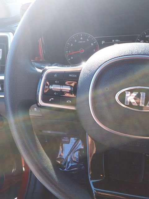 2021 Kia Sorento LX - Photo 26