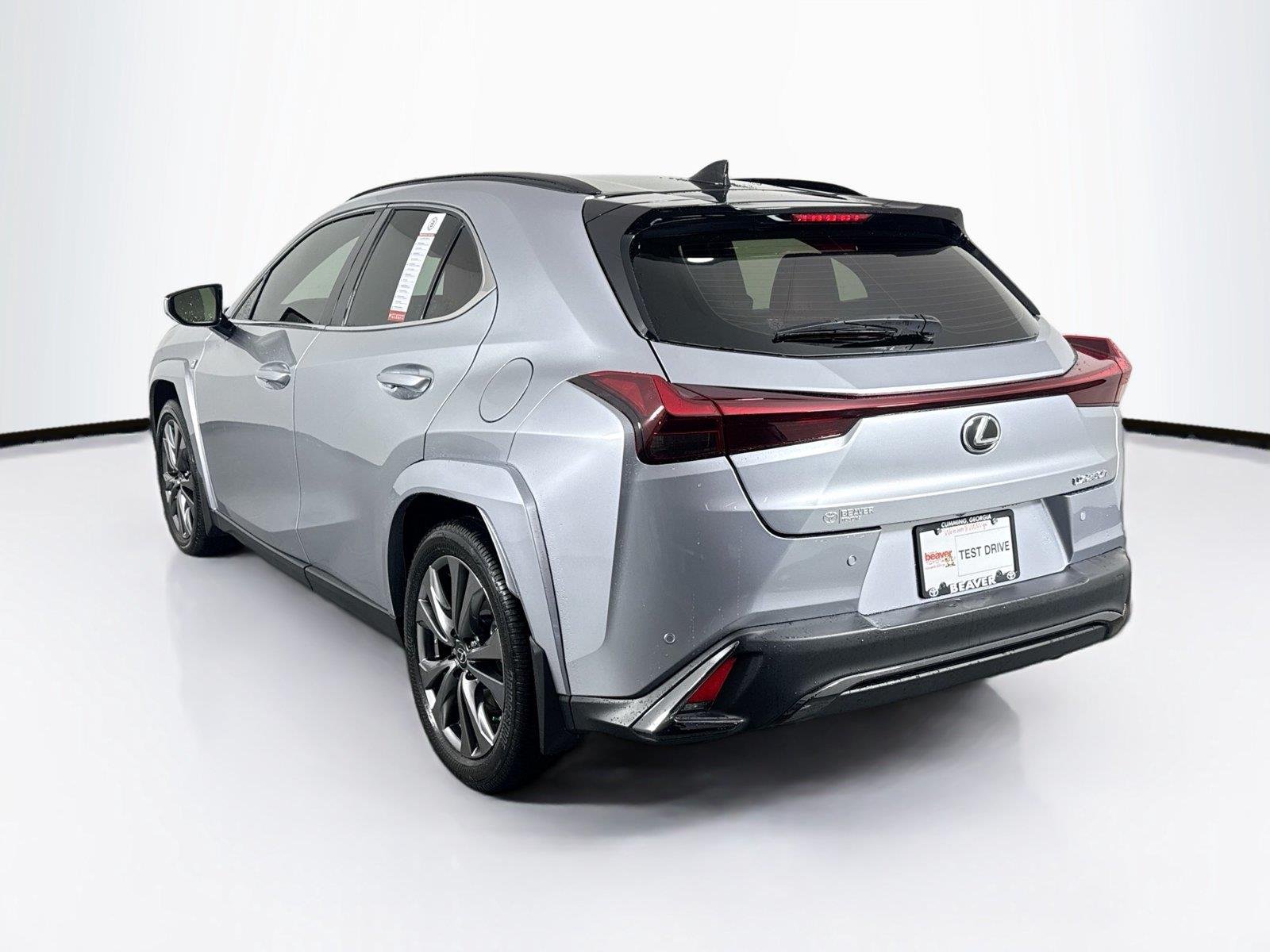 Used 2024 Iridium w/ Obsidian Roof Lexus UX 250h F SPORT Handling image 13