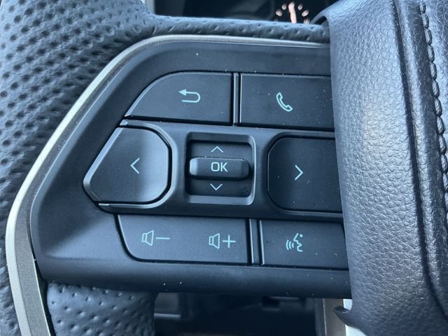 Used 2026 White Toyota SR5 image 19