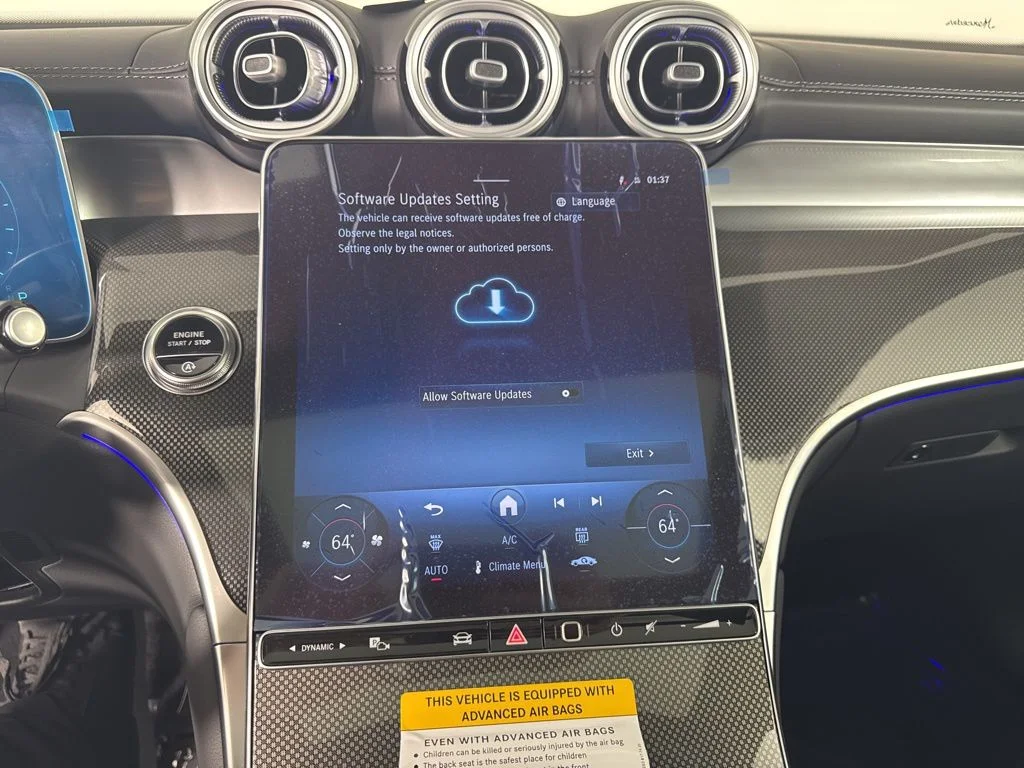 New 2026 Blue Mercedes-Benz GLC 300 image 27