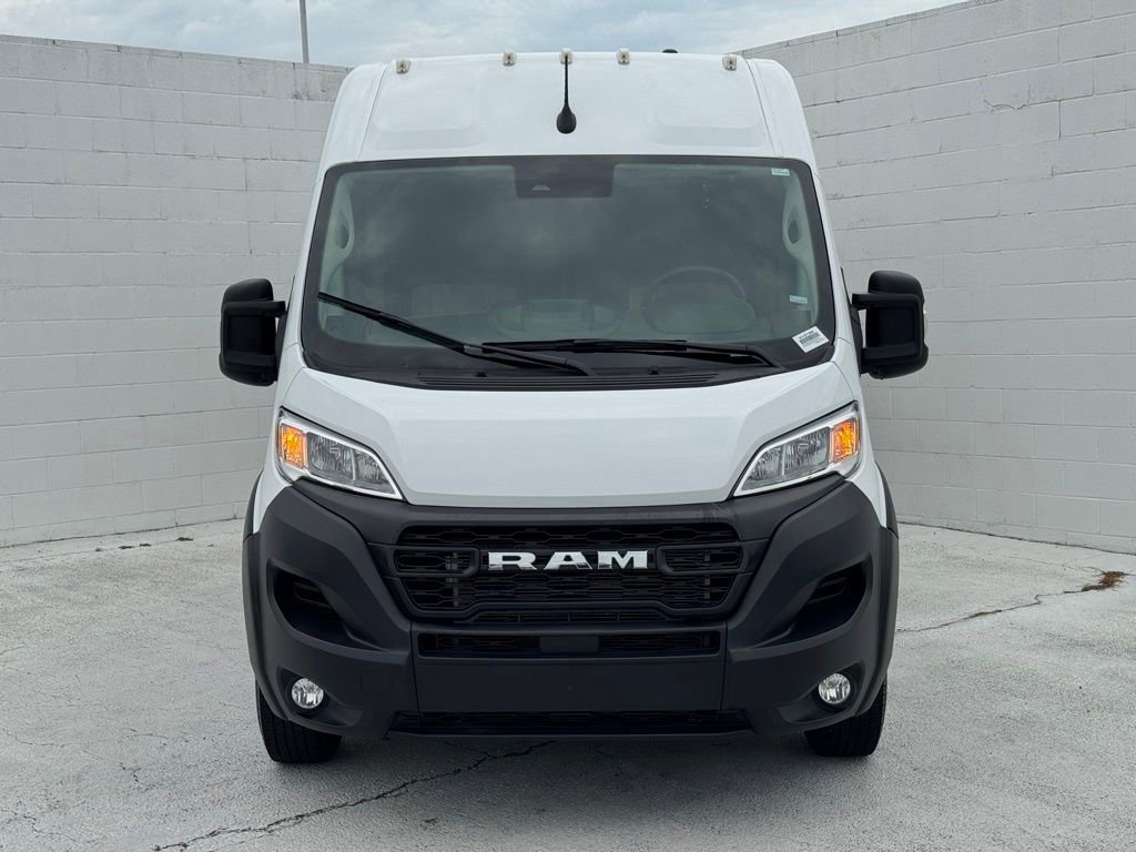 Used 2025 Bright White Cl Ram Tradesman image 3
