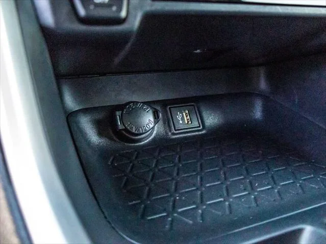 Certified Used 2025 MAGNETIC GRAY MET. Toyota  image 25