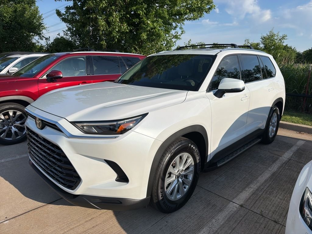 2026 Toyota Grand Highlander XLE FWD's photo