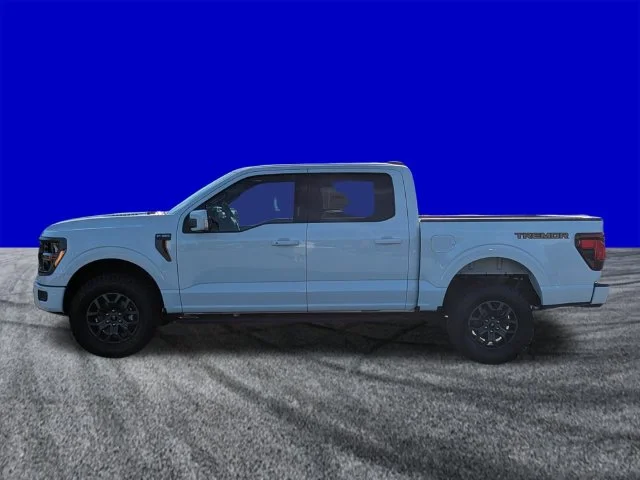New 2026 Oxford White Ford Tremor® image 7