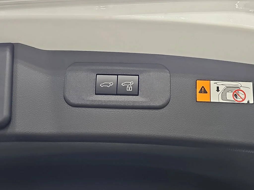 New 2026 Ultra White Lexus PREMIUM image 13