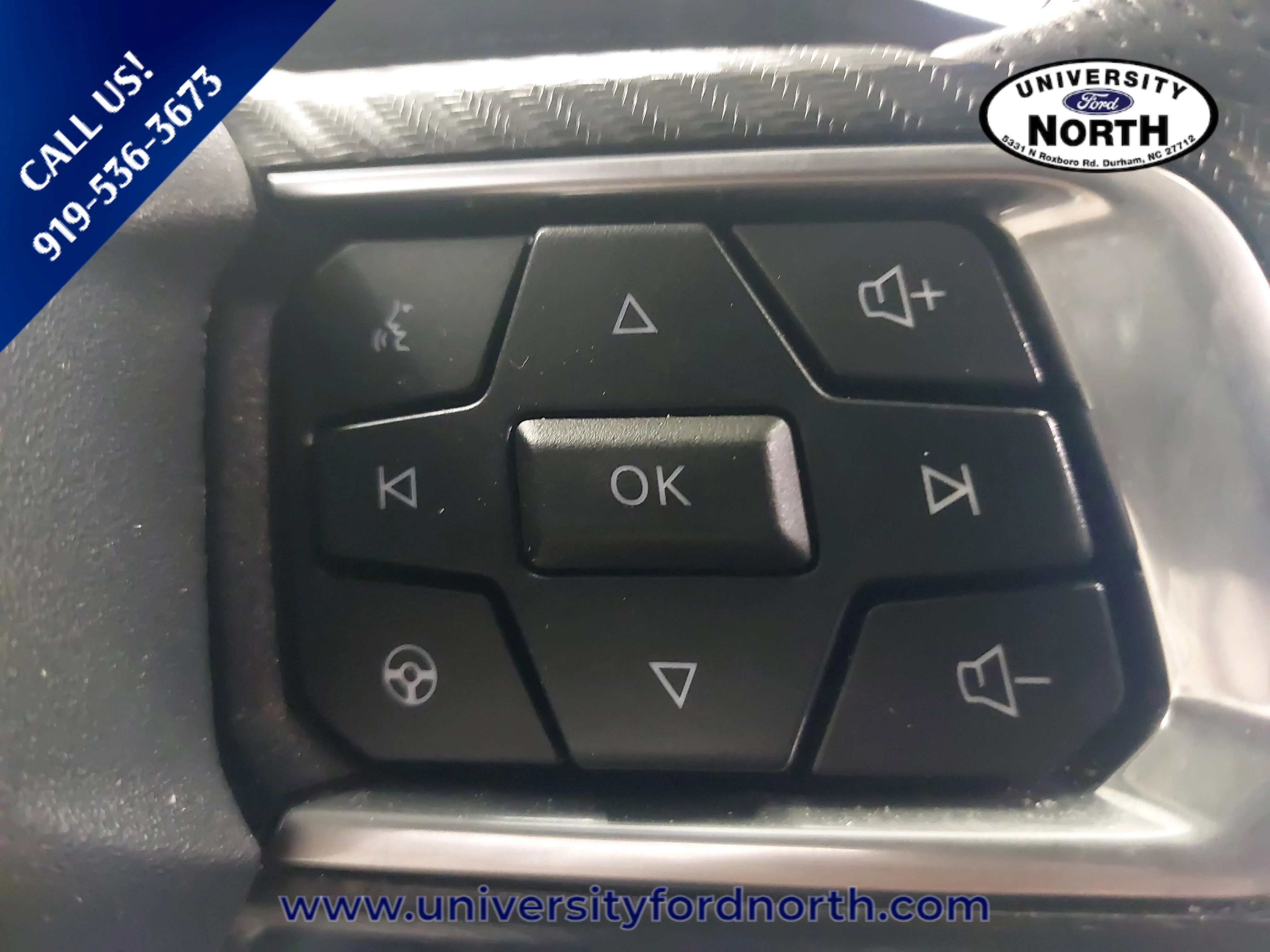Used 2024 Oxford White Ford GT Premium image 18