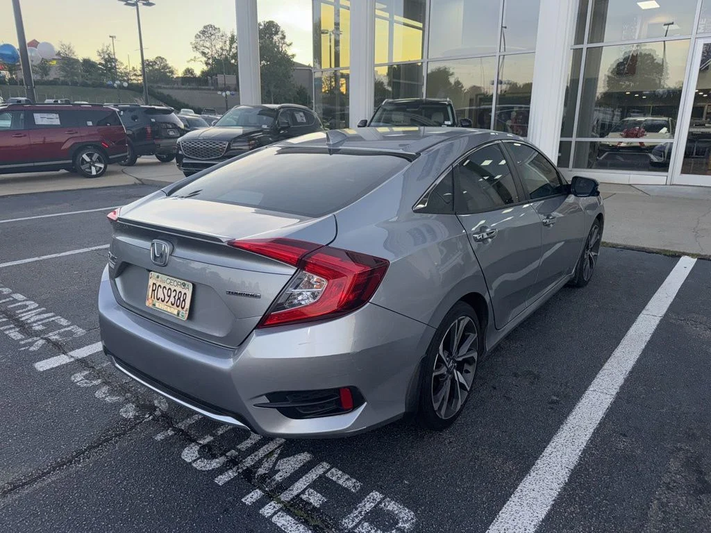 Used 2020 Silver Honda Touring image 4